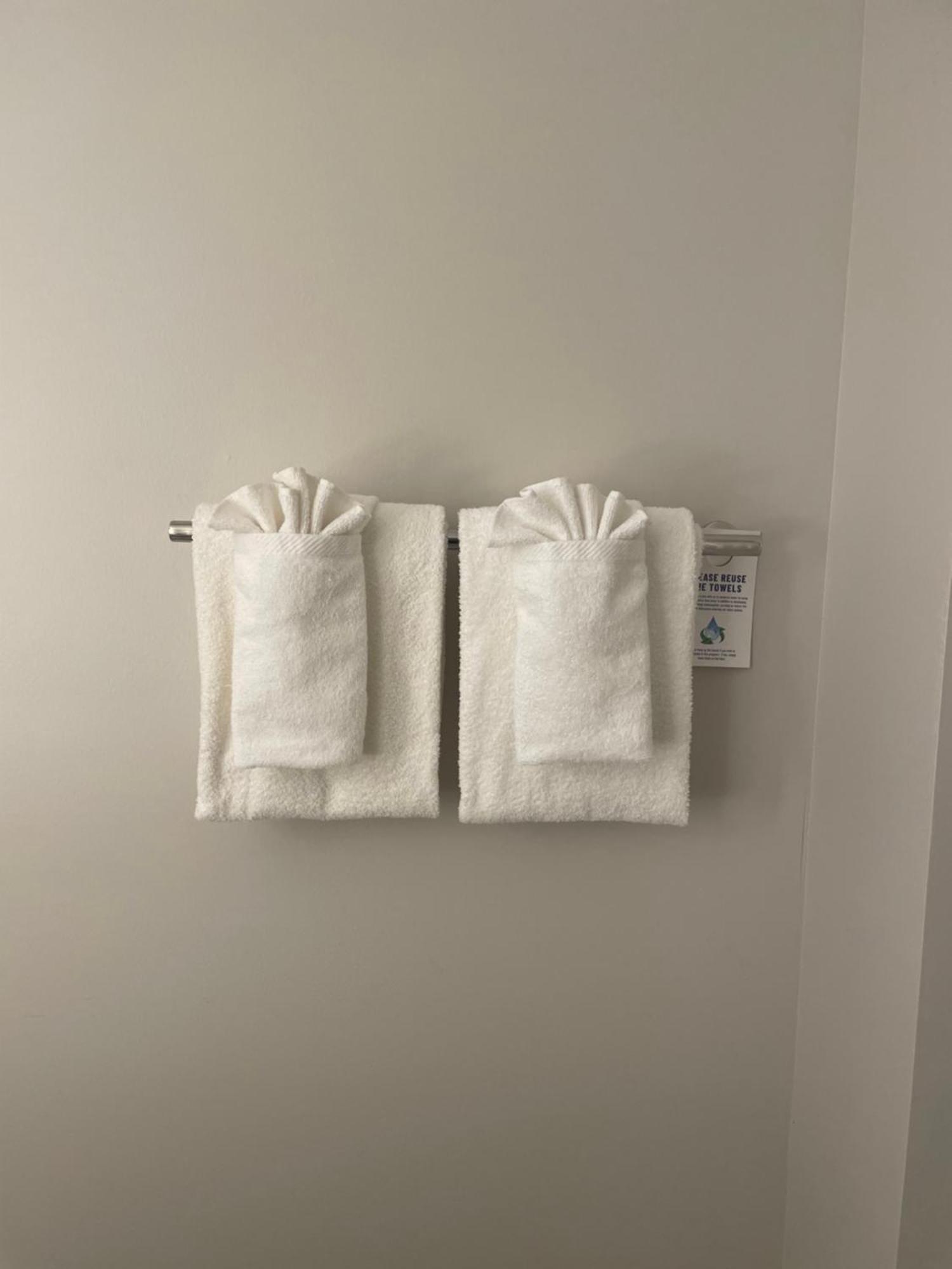 Holiday Inn Express & Suites Muskegon - Grand Haven By Ihg Extérieur photo