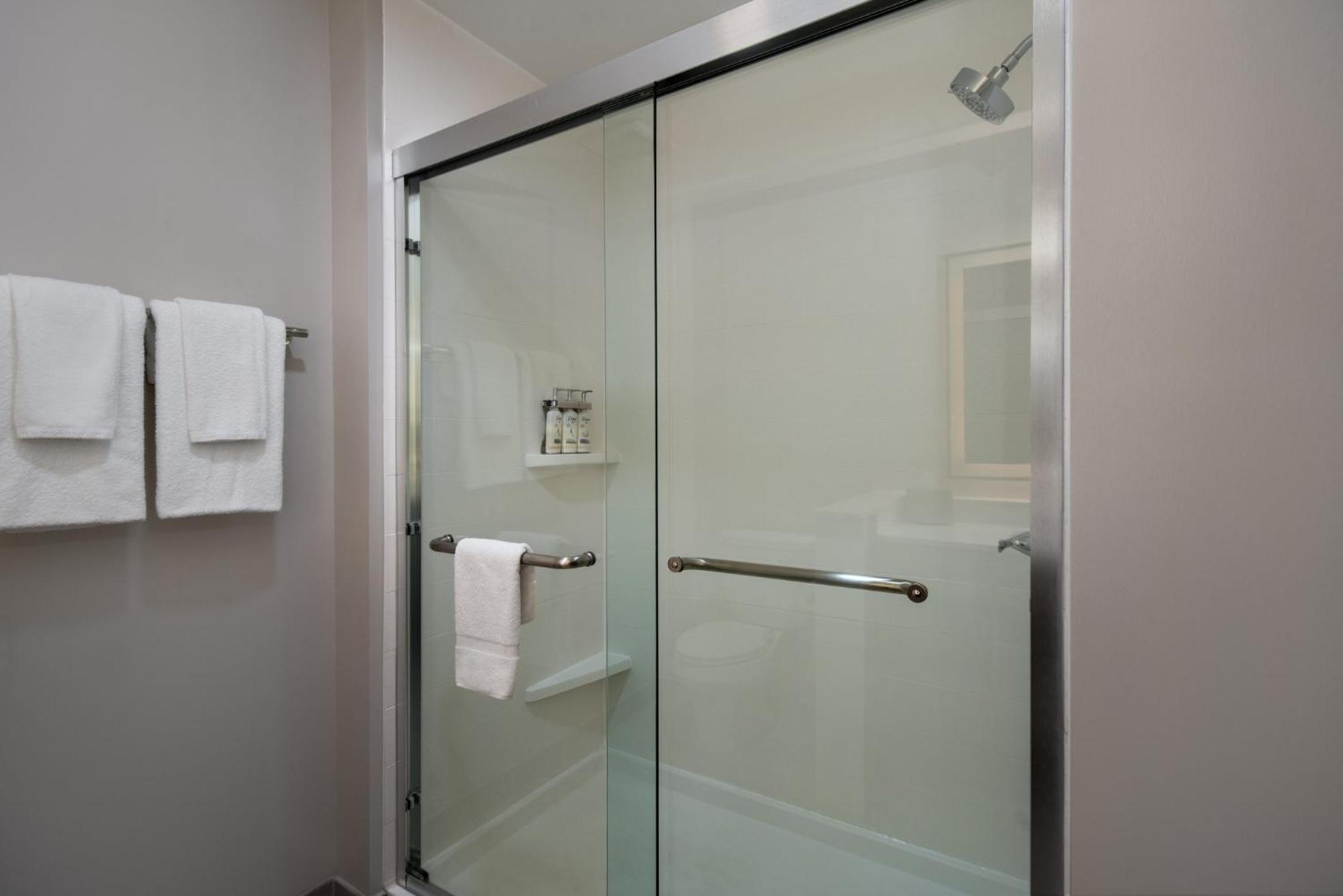 Holiday Inn Express & Suites Muskegon - Grand Haven By Ihg Extérieur photo
