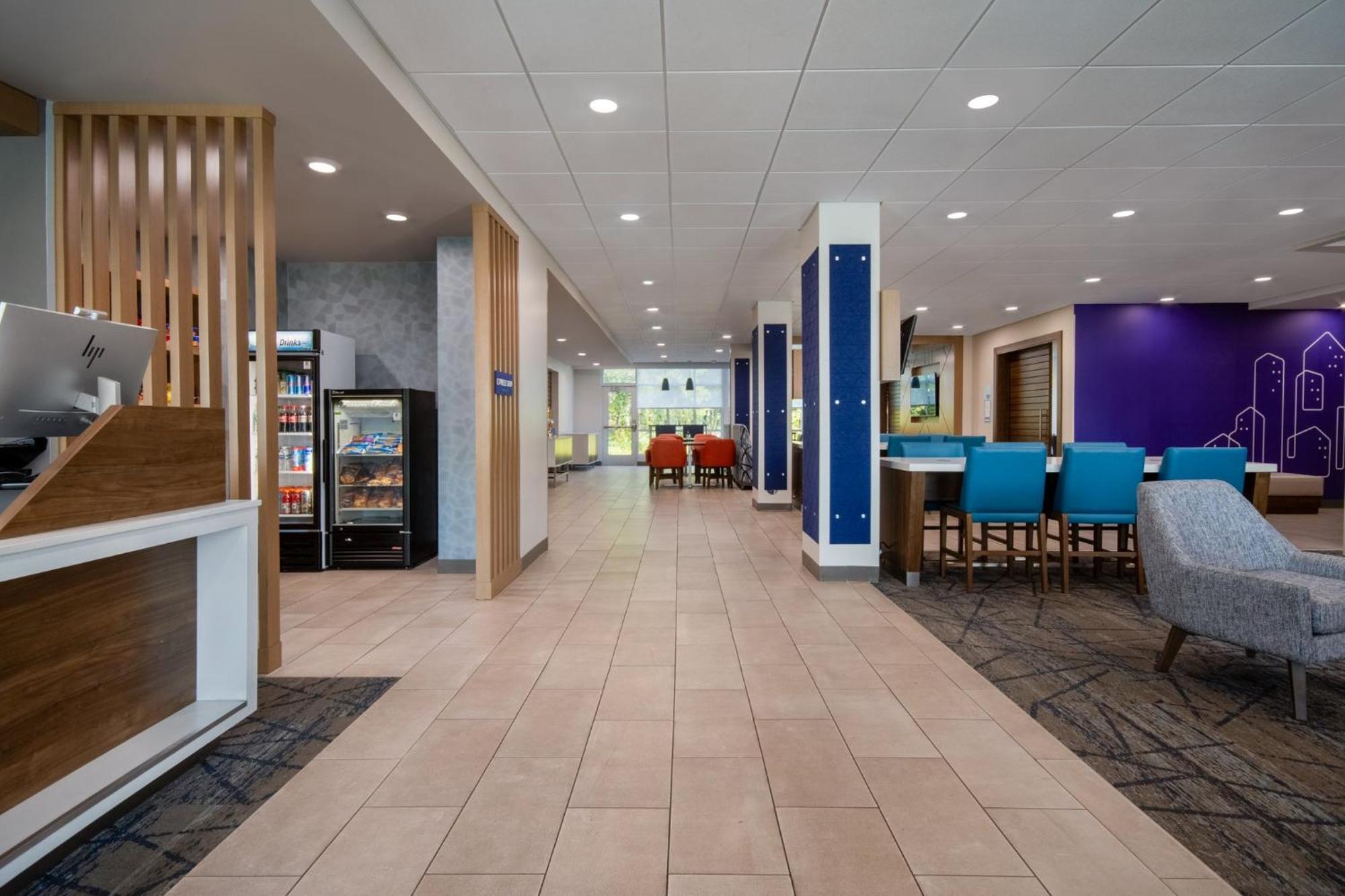 Holiday Inn Express & Suites Muskegon - Grand Haven By Ihg Extérieur photo